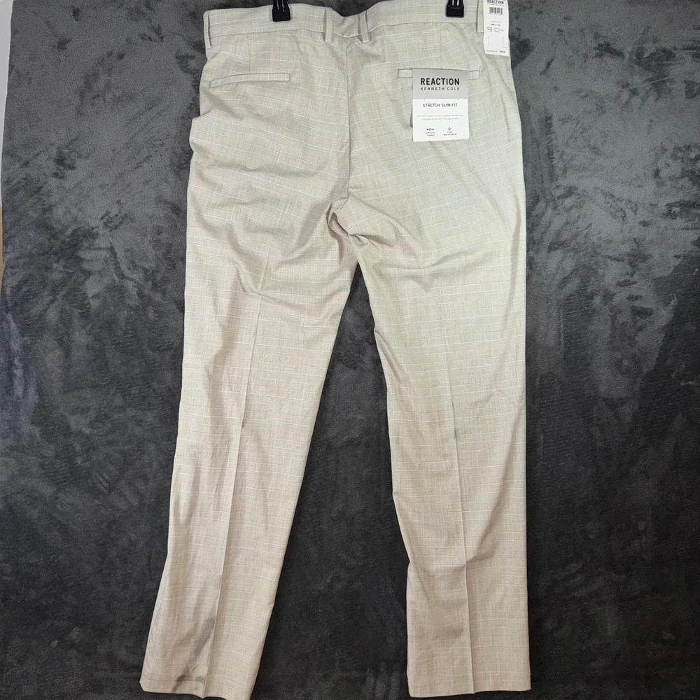 NWT Mens 38x32 Kenneth Cole Reaction Dress Pants Oatmeal Stretch Slim Fit Plaid